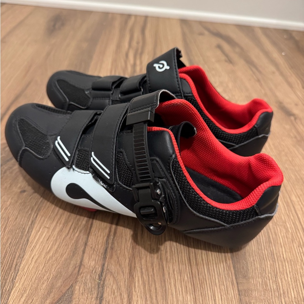 Peloton Cycling Shoes - size 42